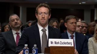 Mark Zuckerberg, forţat să îşi ceară scuze după ce copiii au fost hărţuiţi pe Facebook sau Instagram