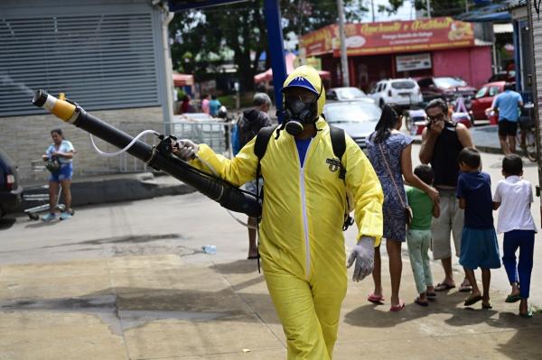 Stare de urgenţă în Rio, cu două zile înainte de startul carnavalului: febra Dengue a băgat 10.000 de oameni în spital