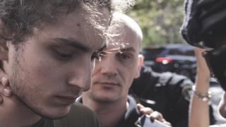 Vlad Pascu i-a lovit mortal pe cei doi tineri cu 150 km/h, a oprit puţin, apoi a plecat după droguri. Raport final în cazul tragediei din 2 Mai