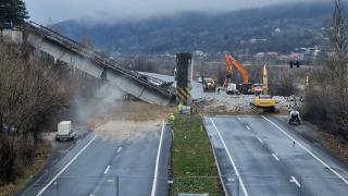 Trafic complet blocat pe DN1, la Câmpina, pentru demolarea unui pod. Rutele alternative pentru şoferi