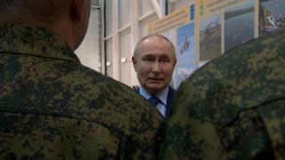 Modernizarea bazei "Mihail Kogălniceanu" irită Rusia care promite că va sta cu ochii pe România. Putin afirmă că nu va ataca nicio ţară NATO, dar doborî avioanele F-16