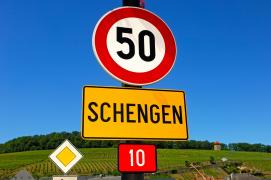Parlamentul European pune presiunea pentru admiterea României în Schengen. Se cere eliminarea graniţelor terestre până la finalul anului