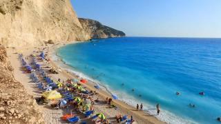 Reguli noi pentru plajele din Grecia. Ce trebuie să ştie românii care şi-au planificat vacanţa la malul Mediteranei