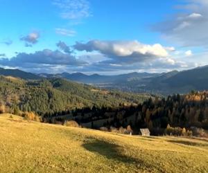 Destinaţia inedită pentru care turiştii plătesc 800 de lei pe noapte. Peisajul te lasă fără cuvinte