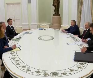 Niciun compromis privind teritoriile ocupate în Ucraina, după 5 ore de discuţii între Rusia şi SUA, la Kremlin