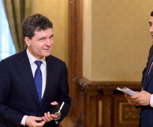 Cum poate forţa Nicuşor Dan votarea unui Guvern. Analist: Vom vedea dacă schimbă foaia