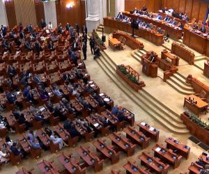 Războiul alegerilor anticipate. Omul numit de PSD la şefia AEP spune că legea nu permite organizarea lor