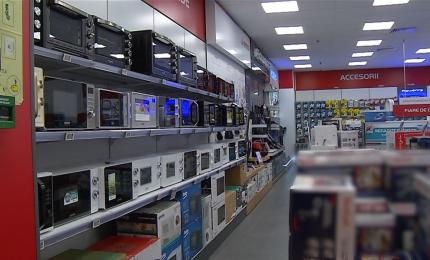 Black Friday 2026 se apropie: 7 din 10 români vor să cumpere ceva, în ciuda scumpirilor. Ce produse caută Black Friday 2026 se apropie: 7 din 10 români vor să cumpere ceva, în ciuda scumpirilor. Ce produse caută