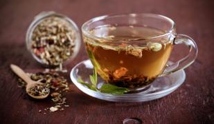 Proprietățile medicinale ale ceaiului de cuișoare. Cum îți poate completa alimentația