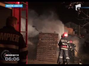 O tigara aruncata la intamplare a provocat un incendiu puternic, intr-o locuinta din Bucuresti