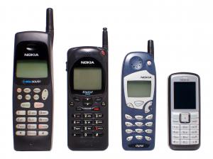 Adio, Nokia! Cum arată PRIMUL telefon sub marca Microsoft