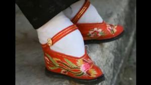 Cruzime cum nu aţi mai văzut! Idealul de frumuseţe al picioarelor mutilate din China