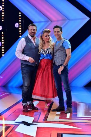 Din 19 septembrie, Delia, Horia Brenciu şi Ştefan Bănică Jr. caută <<mai mult decât voce>> la X Factor