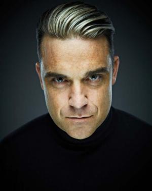 Concert Robbie Williams. Cântărețul britanic a refuzat ajutorul polițiștilor și jandarmilor români