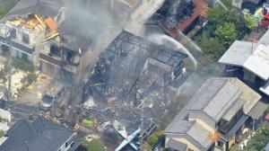 Japonia: Avion prăbuşit într-o zonă rezidenţială. Trei persoane au murit