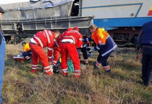 ACCIDENT de tren în Târgu Jiu: Un mecanic de tren a murit, iar un altul a fost rănit grav