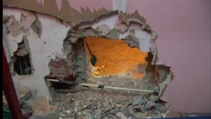 Imagini incredibile de la jaful din Timişoara: hoţii au spart un zid ca să fugă cu un seif de 500 de kilograme! (UPDATE)