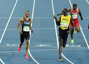 RIO 2016: Usain Bolt a demonstrat încă o dată că este cel mai rapid sportiv de pe planetă! “Fulgerul” a reuşit a treia triplă consecutivă la JO. “Sunt cel mai bun” (GALERIE FOTO)