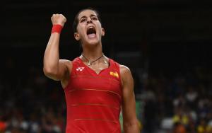 PREMIERĂ la RIO 2016: Spaniola Carolina Marin, prima europeană medaliată cu aur la badminton (GALERIE FOTO)