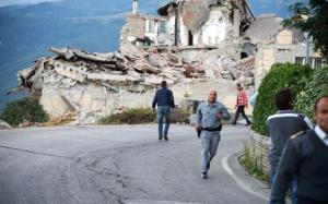 Cutremur Italia: Declaraţii terifiante ale martorilor. “Este un dezastru! Îmi vine să plâng! Niciodată nu am văzut o asemenea scenă apocaliptică” (FOTO)
