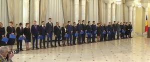 Guvernul Grindeanu a depus jurământul la Palatul Cotroceni. Discursul lui Klaus Iohannis (GALERIE FOTO)