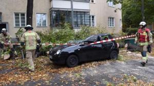 DEZASTRU în Germania! O FURTUNĂ puternică a provocat moartea a 6 oameni. Rafalele de vânt aveau până la 120 km/h  (VIDEO)