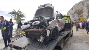 Scandal MONSTRU, după accidentul cu mașina care a căzut în Dunăre. Ministrul Transporturilor ar fi cerut verificarea tuturor parapetelor. 4 persoane sunt încă dispărute