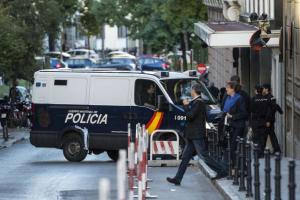 Luare de OSTATICI în Madrid. Autorităţile spaniole au intervenit în forţă!