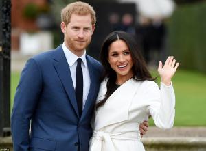 Prinţul Harry s-a logodit cu Meghan Markle! "Am știut că ea este aleasa". Regina Elisabeta şi-a dat acordul pentru ca cei doi să se căsătorească!