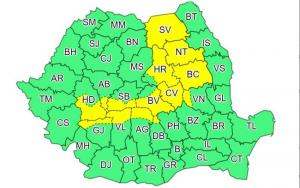 Atenţionare de vreme severă în România. 14 judeţe se află sub cod galben de ninsori şi viscol. Harta zonelor afectate