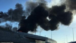 Un avion s-a prăbușit peste un centru comercial din Melbourne. Sunt mai multe victime! (VIDEO, GALERIE FOTO)