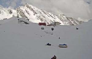 IMAGINI FABULOASE: Zăpadă de peste un metru și jumătate la Bâlea Lac! Urmăreşte LIVE VIDEO