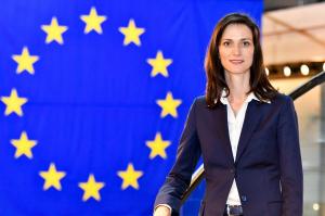 Bulgarii au pe mână agenda digitală a UE. Comisarul european nominalizat de Borisov este Mariya Gabriel
