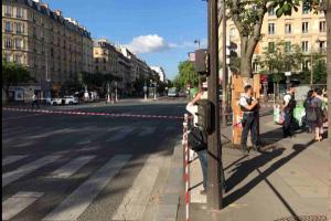 ALERTĂ la Paris!  O staţie de metrou a fost închisă, după găsirea unui pachet suspect într-un autobuz (FOTO)
