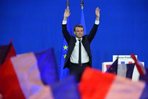Emmanuel Macron e noul Președinte al Franței, după o victorie categorică în alegeri. Marine Le Pen și-a recunoscut înfrângerea