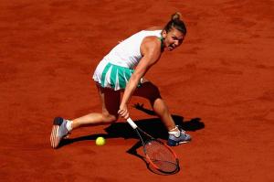 Simona Halep A PIERDUT finala de la Roland Garros. A condus cu 1-0 la seturi şi 3-0 în setul doi! Jelena Ostapenko e campioană