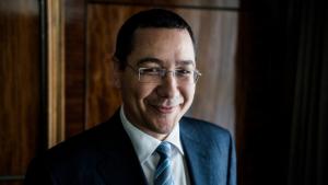 Victor Ponta, REACŢIE în miez de noapte! Ce gest a făcut fostul premier cu câteva ore înaintea moţiunii