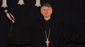 Părintele Cristian Pomohaci, MOGUL IMOBILIAR la Cluj. Imagini cu numeroasele proprietăţi ale preotului AFACERIST (VIDEO)