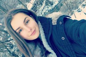 Sibiu, judeţul cu cea mai mare rată de PROMOVARE la BAC 2017. Irina este singura elevă din judeţ care a reuşit să ia ZECE pe linie