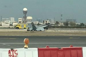 Un avion american de vânătoare S-A PRĂBUŞIT pe aeroportul din Bahrein!