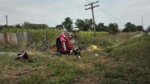 ACCIDENT FEROVIAR la Tuzla! Un bărbat a murit după ce maşina în care se afla a fost SPULBERATĂ de tren