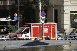 13 morți și 100 de răniți în atentatul din Barcelona. Un român printre răniți. Atacatorul a fugit