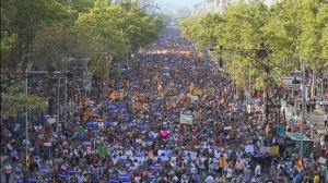 Sute de mii de oameni au demonstrat împotriva terorismului, la Barcelona și au scandat: ”Nu ne este frică!”