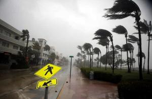 Stare de catastrofă naturală în Florida, din cauza Uraganului Irma: orașe întregi sunt sub ape