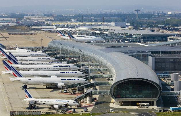 The form inference Shuraba Evacuare de urgență pe aeroportul Charles de Gaulle din Paris (VIDEO) |  Observatornews.ro