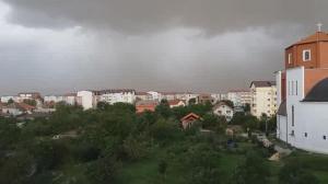 Scene terifiante: momentul când furtuna ucigașă din Timișoara se dezlănțuie