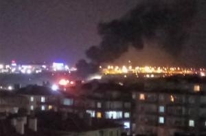 Un avion s-a PRĂBUȘIT și a EXPLODAT pe Aeroportul Ataturk din Turcia! Traficul aerian a fost BLOCAT! (VIDEO)