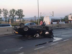 TRAGEDIE în Iași! Un tânăr de 22 de ani, tatăl unei fetițe, a murit zdrobit, după ce a ZBURAT cu BMW-ul peste parapet și s-a ciocnit frontal cu o altă mașină