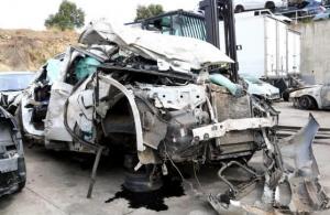 Un român a murit într-un accident cumplit, în Spania. Maşina în care era a fost făcută zob