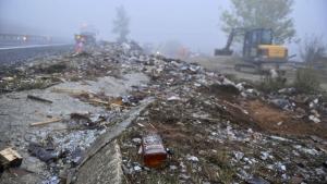 Un șofer român de TIR a inundat cu sute de sticle de whisky o autostradă din Franța, într-un accident